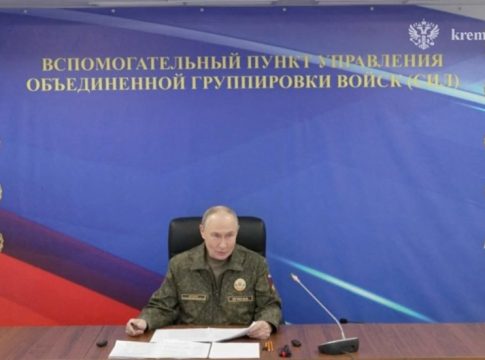 Πούτιν: Αν η Ουκρανία δεν επιθυμεί ειρηνική επίλυση, η Ρωσία θα πετύχει τους στόχους της με τη βία