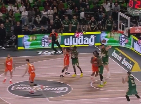 Ο… αψυχολόγητος Κέντρικ Ναν: Το αντιαθλητικό που καταδίκασε τον Παναθηναϊκό, ο Φουρνιέ και οι επιθέσεις σε διαιτητές (pics, vids)