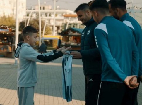 Ατρόμητος: Οι ξεχωριστές ευχές για τις γιορτές με πρωταγωνιστές του παίκτες (vid)