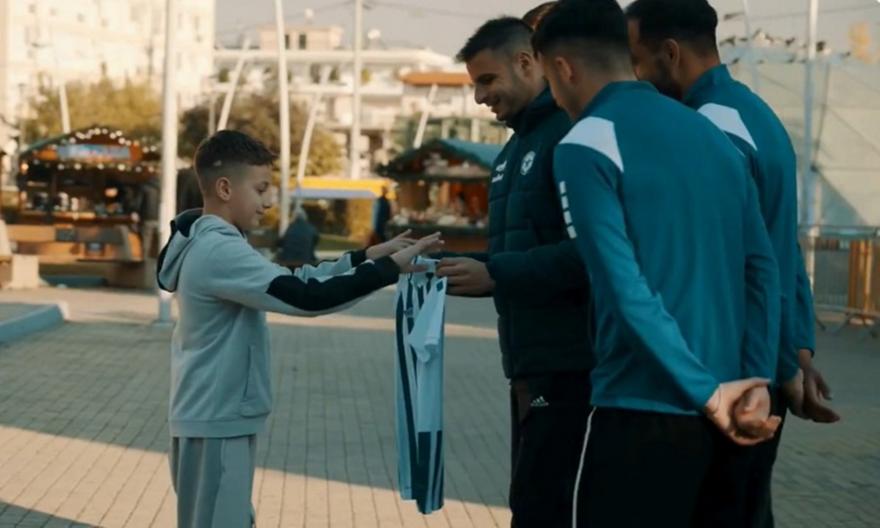 Ατρόμητος: Οι ξεχωριστές ευχές για τις γιορτές με πρωταγωνιστές του παίκτες (vid)