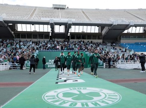 Προπόνηση στο ΟΑΚΑ με κόσμο για τον Παναθηναϊκό – «Πρώτη» για Τεττέη και Κοντούρη