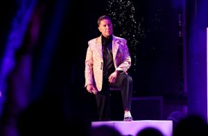 «Οργανωμένο σχέδιο εκβίασης» – Ο Γιώργος Μαζωνάκης απαντάει στις κατηγορίες για κακοποίηση