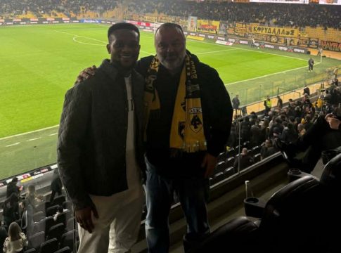 Στην «Opap Arena» ο Λιβάι Γκαρσία: Είδε το ματς με τον Ατρόμητο και μίλησε με τον Ηλιόπουλο (Pic & vid)