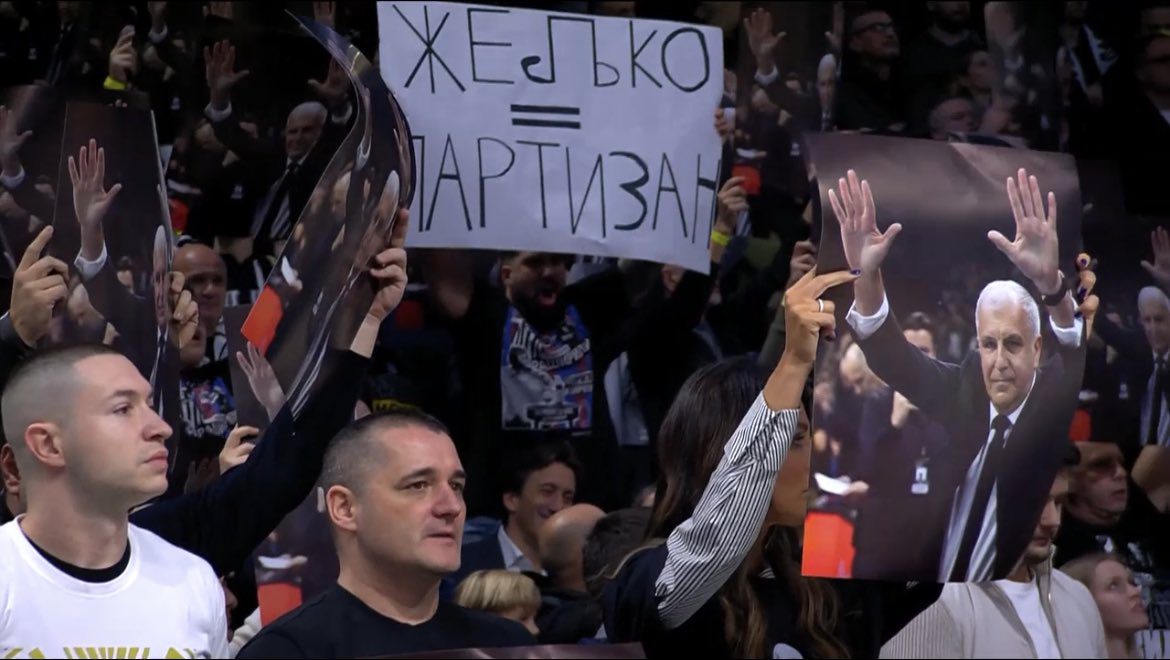 Οι οπαδοί της Παρτιζάν αποδοκίμασαν τους παίκτες στο ματς με την Μπάγερν (vid)