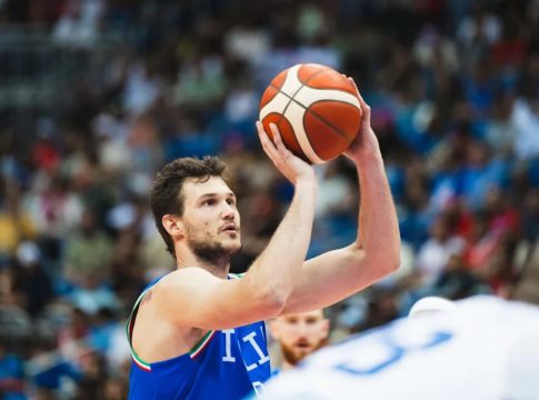 Αποσύρθηκε από την ενεργό δράση ο Γκαλινάρι (vid)