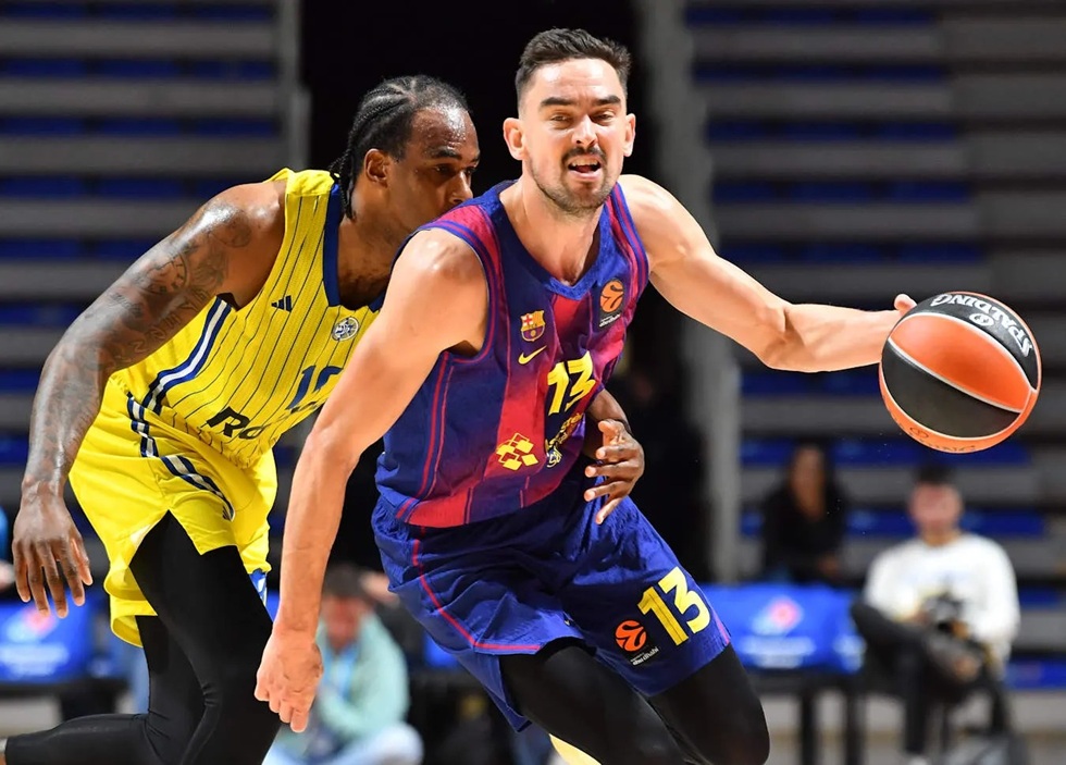 Σατοράνσκι: «Ο Ολυμπιακός παίζει με κυρίαρχο στυλ»