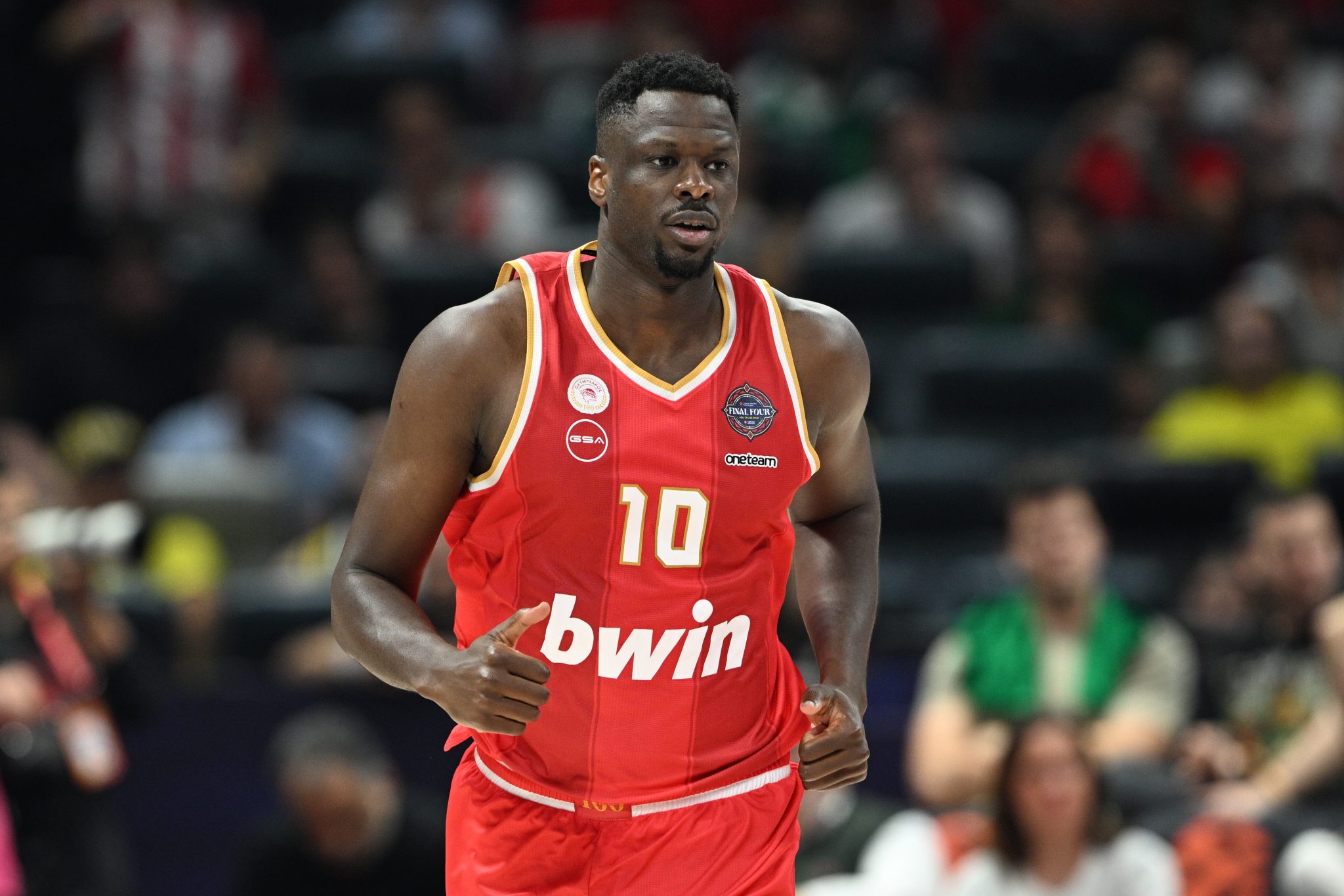 Χαμόγελα στον Ολυμπιακό με τον Μουστάφα Φαλ: Πώς πηγαίνει η αποθεραπεία του Γάλλου (vids)