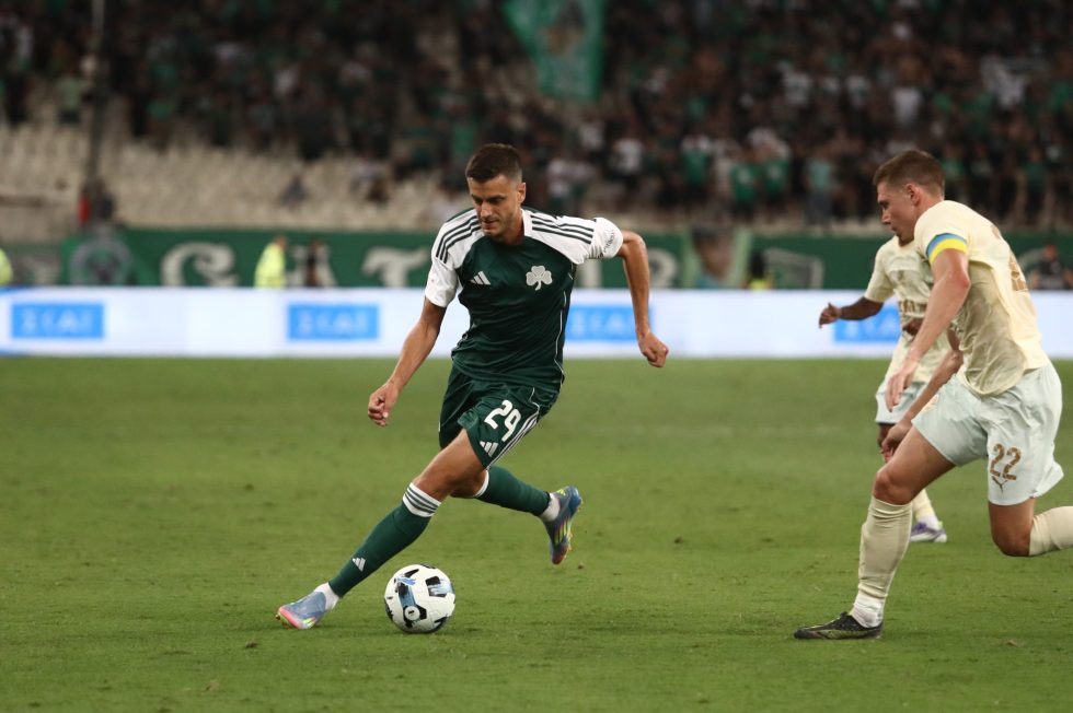 Επέστρεψε στην Αθήνα ο Γερεμέγεφ πριν πιάσει δουλειά με τον ΠΑΟΚ