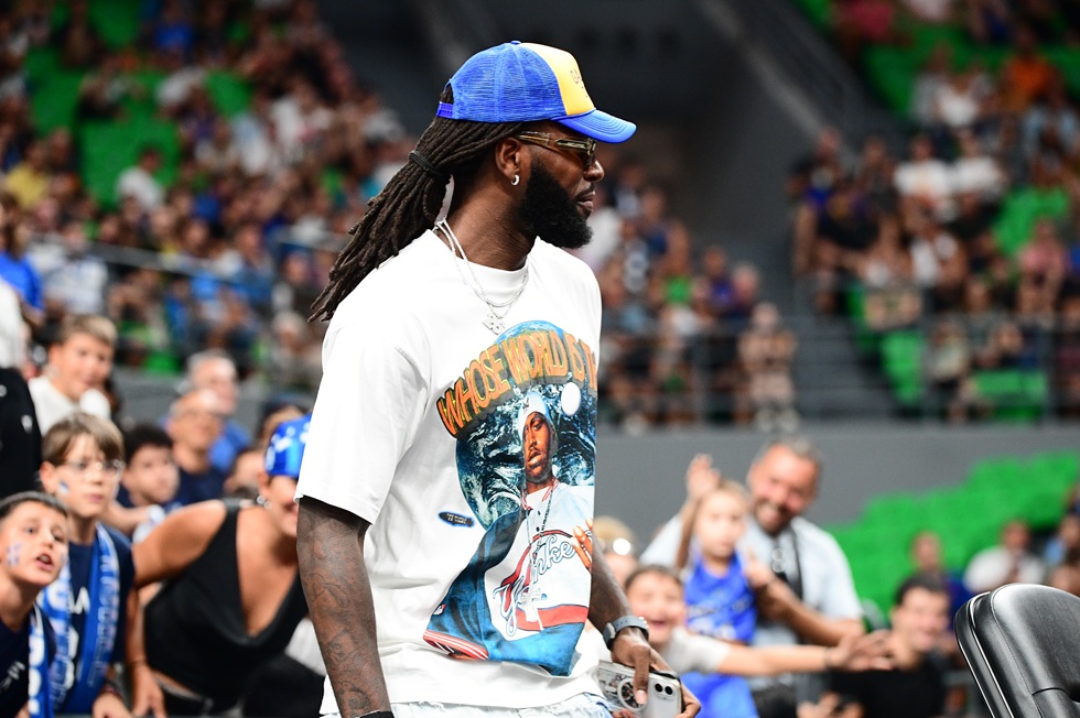 Λεσόρ: «Πότε θα επιστρέψω; Δεν ξέρω! Αλλά θα γυρίσω σαν γ@μ$μεν$ς σκύλος» (pic)