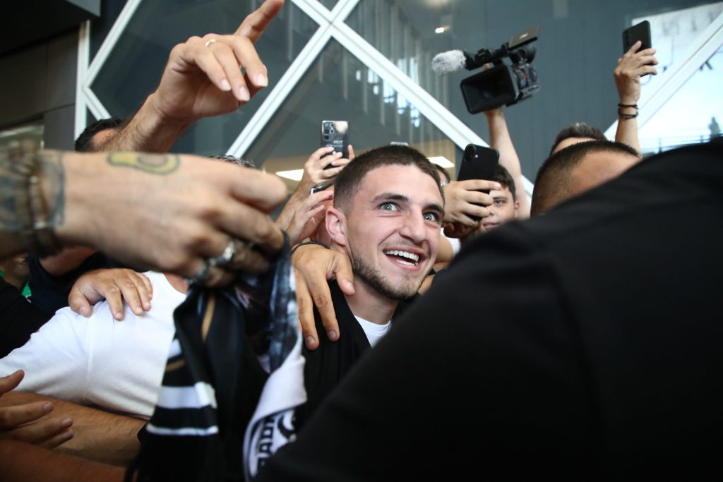 Αντίστροφη μέτρηση για Ζαφείρη και ΠΑΟΚ