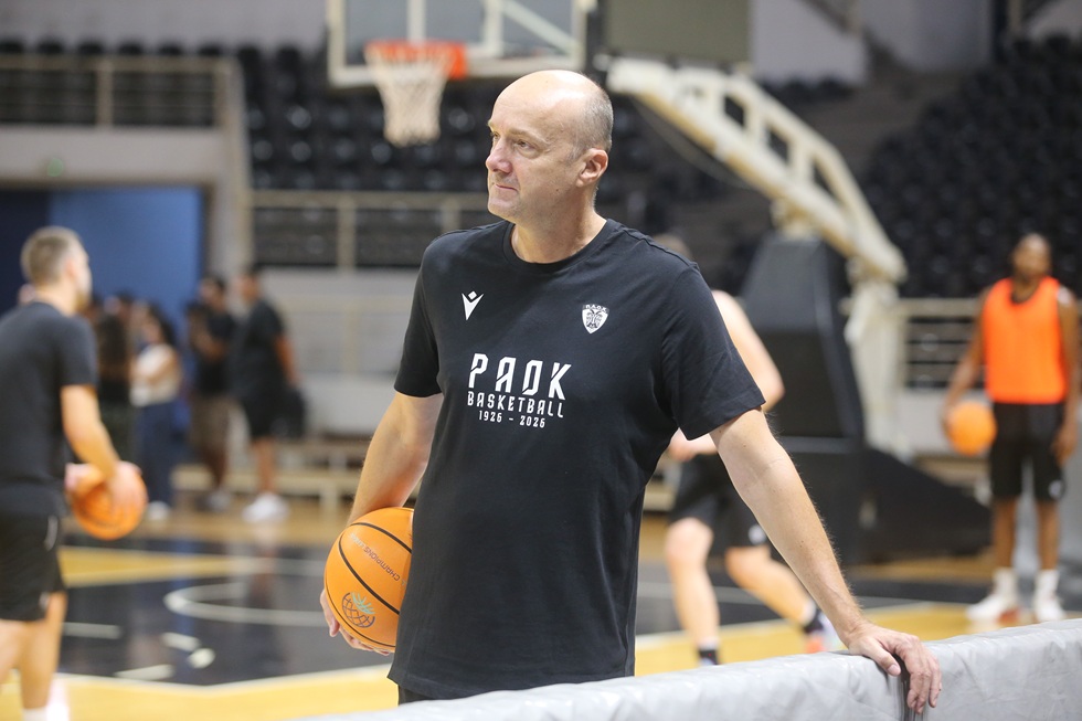 Η ατάκα του Ζντοβτς για τις επόμενες μεταγραφικές κινήσεις του ΠΑΟΚ