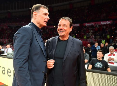 Ο Σαρπ Αταμάν θέλει να δει τον πατέρα του και τον Μπαρτζώκα να παίζουν… μονό (pic, vid)