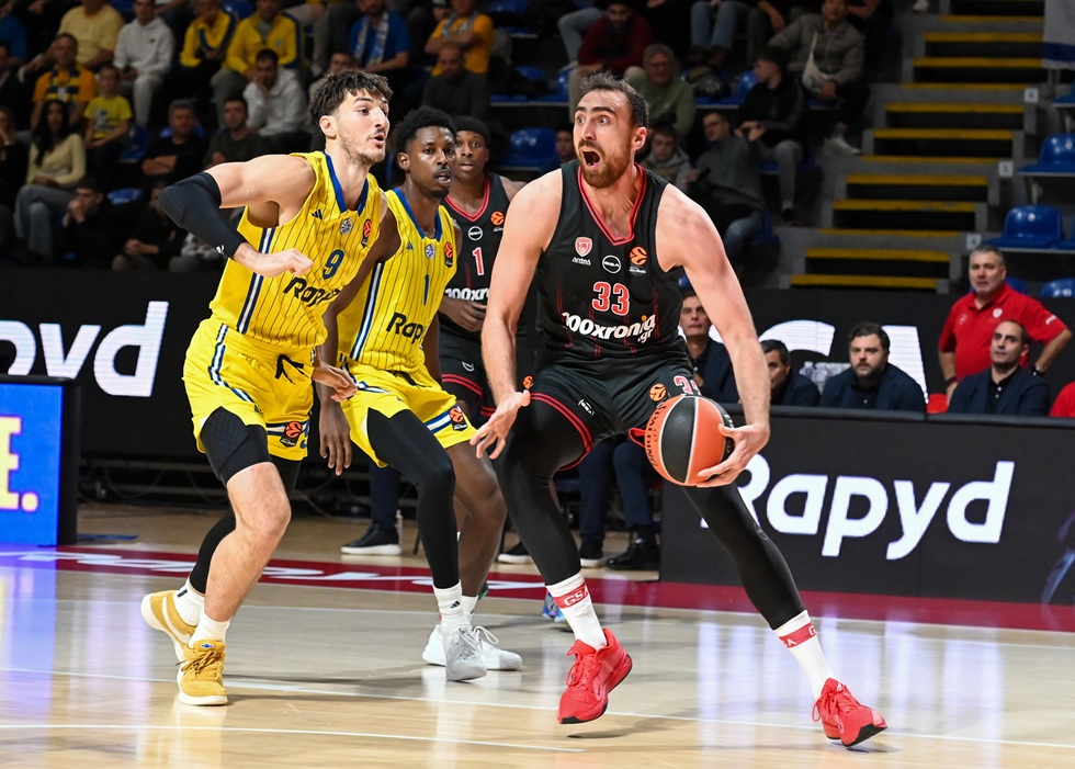 Αλλάζει ώρα το παιχνίδι του Ολυμπιακού με τη Μακάμπι λόγω… Champions League