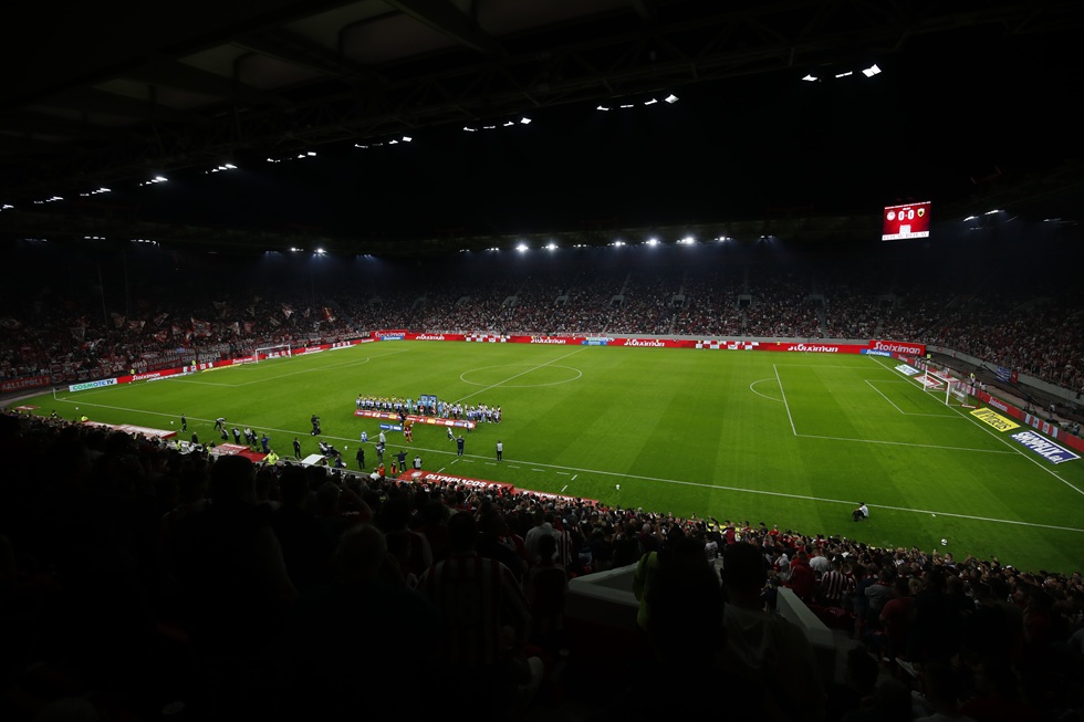 Ολυμπιακός: Εκσυγχρονίζεται το «Γ. Καραϊσκάκης» με νέα φωτιστικά σώματα LED (pics)