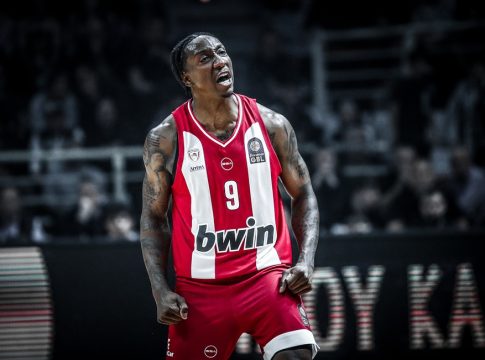 Ο Σέιμπεν Λι, η Έφες και η προτεραιότητα των Τούρκων – Τι λένε στη γειτονική χώρα για τον Αμερικανό