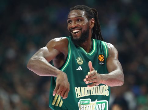 Φαρίντ: «Οι Έλληνες οπαδοί είναι φανατικοί με τις ομάδες του και το σέβομαι» – Τι είπε για τον Ολυμπιακό