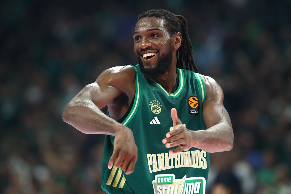 Φαρίντ: «Οι Έλληνες οπαδοί είναι φανατικοί με τις ομάδες του και το σέβομαι» – Τι είπε για τον Ολυμπιακό