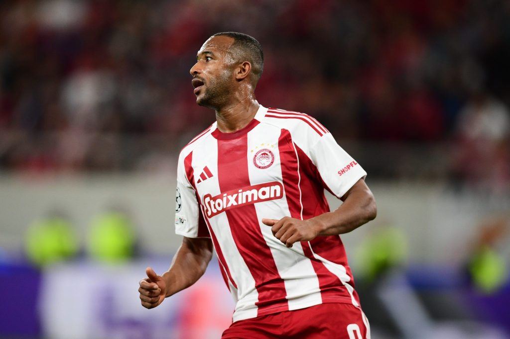 Αυτή είναι η ενδεκάδα του Ολυμπιακού για το μεγάλο ματς με την Καϊράτ (pic)