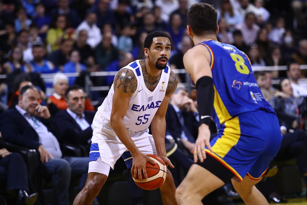 Μήτρου-Λονγκ: «Υπέροχη εμπειρία να αγωνίζομαι με την Εθνική»