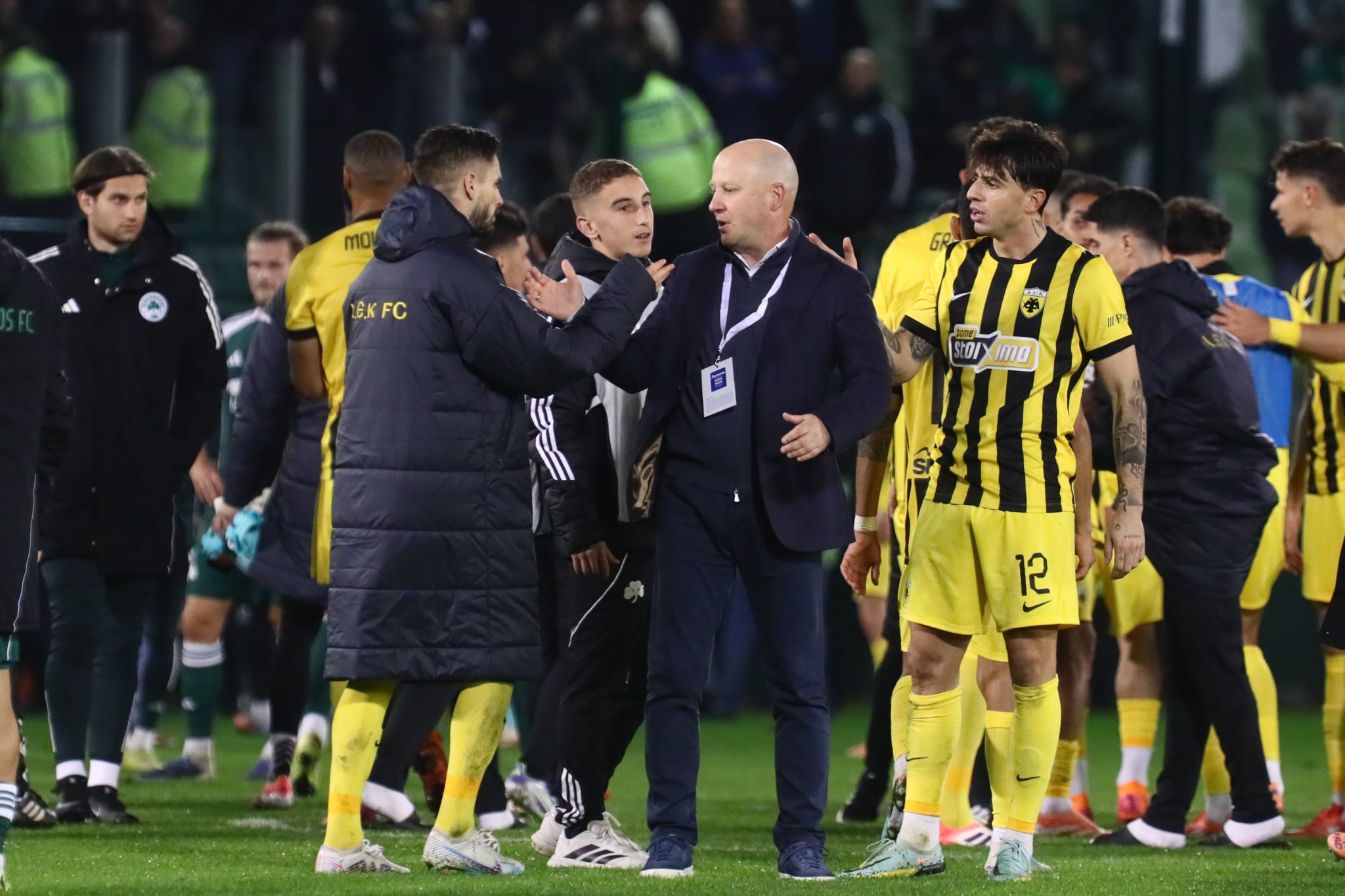 Η νίκη της ΑΕΚ στη Λεωφόρο από τον πάγκο της (vid)