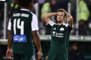 Όταν… κουτουλάνε μεταξύ τους