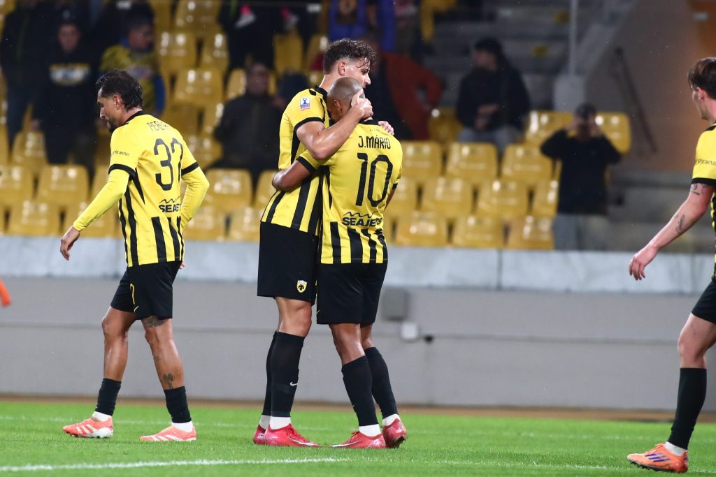 Τα παρασκήνια από τη νίκη της ΑΕΚ επί του ΟΦΗ (vid)