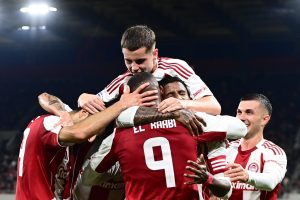 Πρώτος και καλύτερος ο Ολυμπιακός: Η ομάδα του Μεντιλίμπαρ «σπάει» όλα τα ρεκόρ