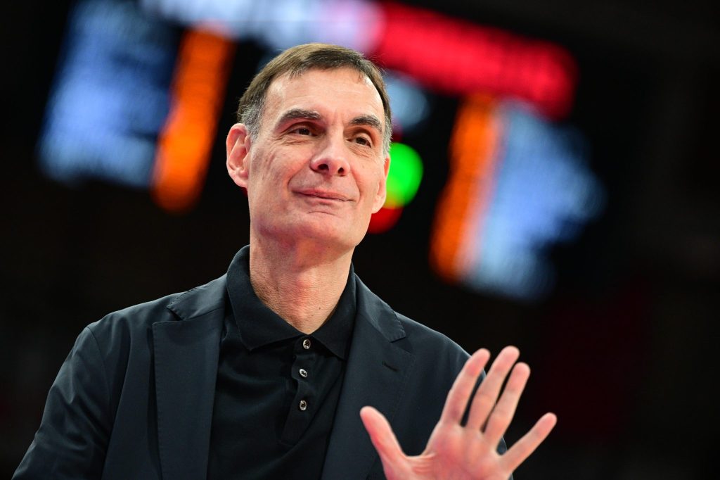 Μπαρτζώκας: «Εμείς θέλαμε να παίξουμε το ματς με τη Φενέρμπαχτσε»