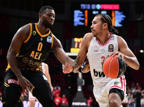 LIVE: Ολυμπιακός – ΑΕΚ