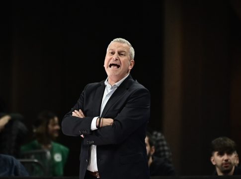 Ζούρος: «Παίξαμε πολύ καλά για 35 λεπτά, δεν θέλω να μιλήσω για άλλα πράγματα»