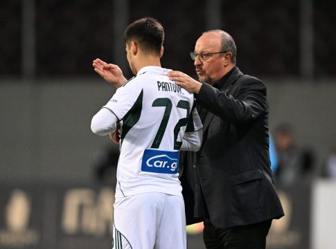 Η Marca γράφει για τον Μπενίτεθ και το -15 από τον Ολυμπιακό