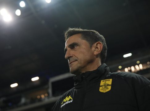 Δεν έδωσε το χέρι του στον Λουτσέσκου ο εκνευρισμένος Χιμένεθ (vid)