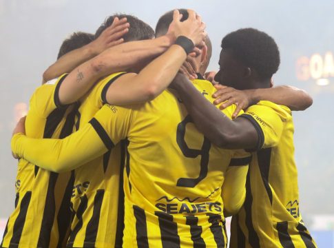 Η παρακάμερα της ΑΕΚ με Λιβάι, Μουκουντί και αντιδράσεις του πάγκου στην 4άρα με τον Ατρόμητο (vid)