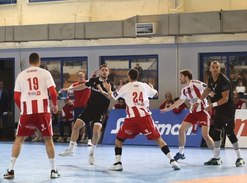 ΠΑΟΚ – Ολυμπιακός 30-27: Πήραν το ντέρμπι οι «ασπρόμαυροι»