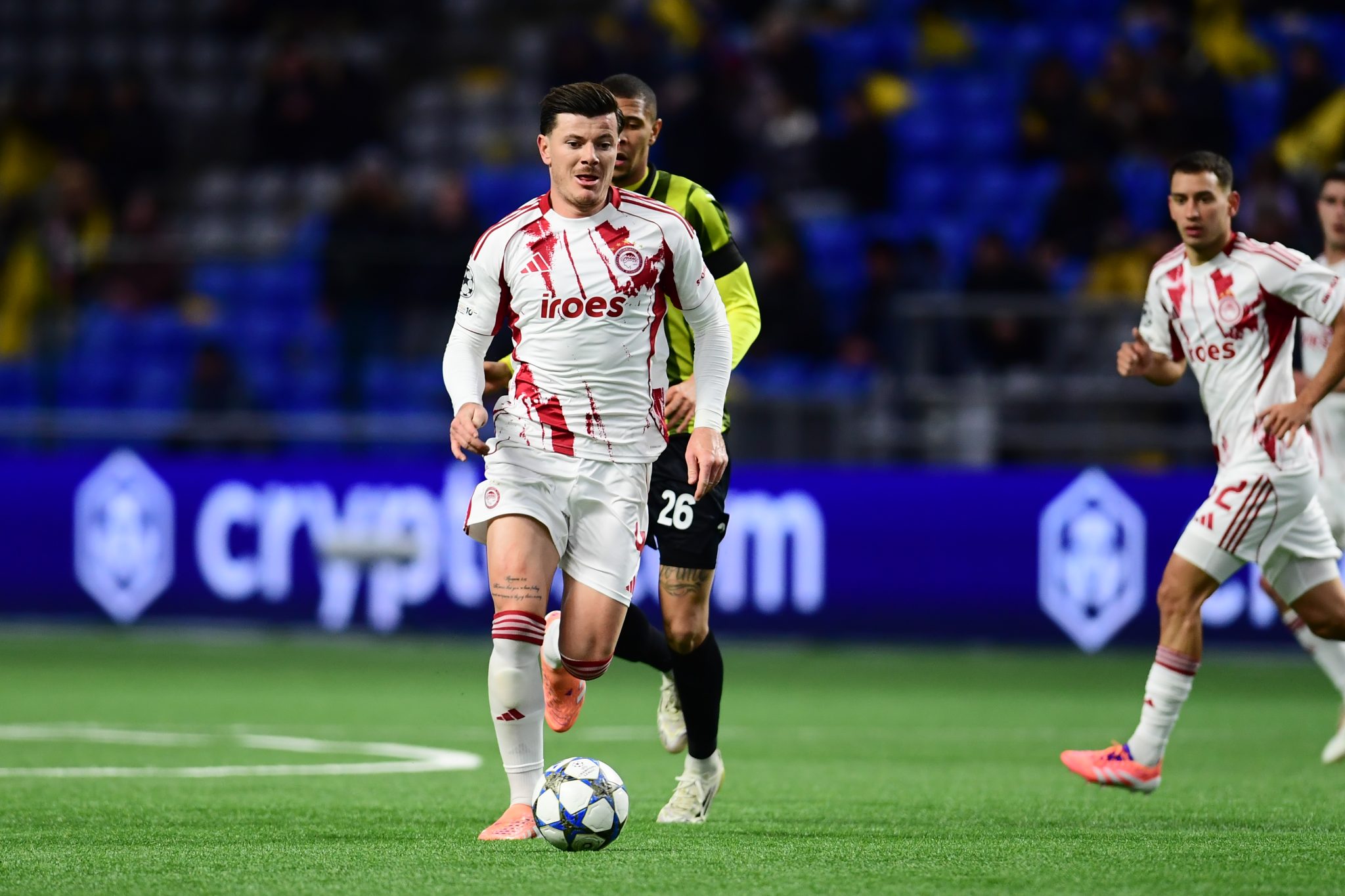 Μπιανκόν: «Απομένουν δύο τελικοί στο Champions League – Είμαστε μια μεγάλη οικογένεια στον Ολυμπιακό» (vid)