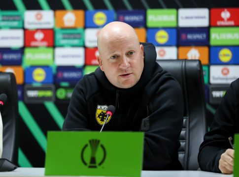 Νίκολιτς: «Δεν κλαίμε για τις απουσίες, θα προσπαθήσουμε να βρούμε λύσεις – Θα πρέπει να χύσουμε το αίμα μας για να πάρουμε κάτι»