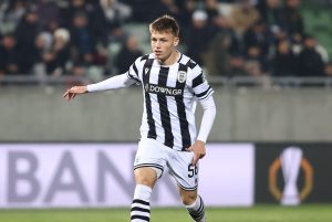 Ανέστης Μύθου: Βραδιά που χτίζει το… μύθο του (vids)