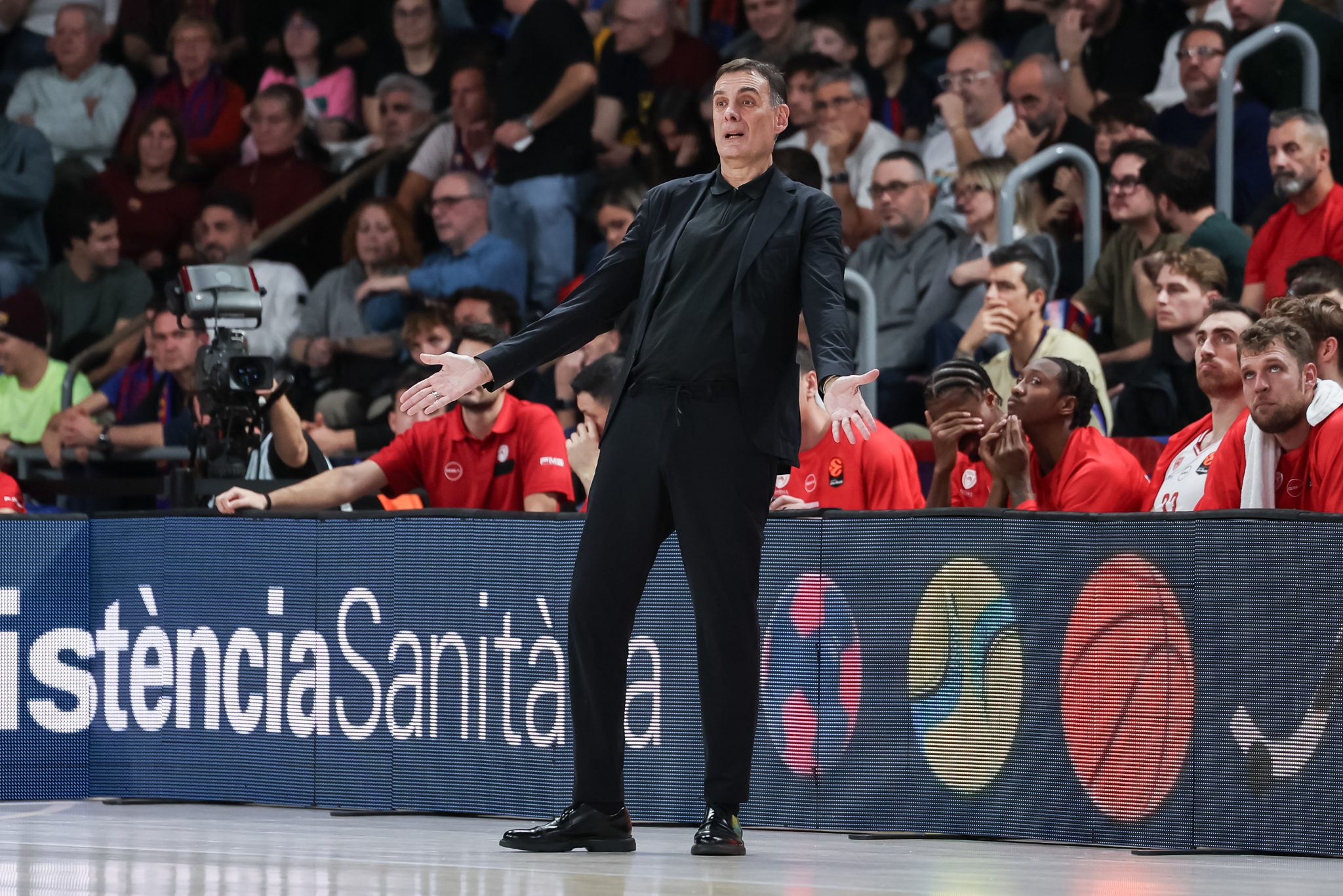 Μπαρτζώκας: «Σε όλο το ματς ζοριστήκαμε αμυντικά – Παίξαμε κάτω από το επίπεδό μας»