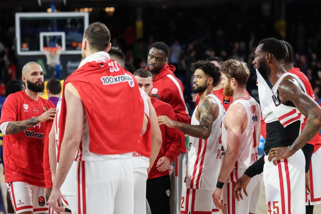 Το «ευχαριστώ» του Ολυμπιακού στον κόσμο: «Το αποτέλεσμα δεν ήταν αυτό που θέλαμε, όμως δεν εγκαταλείπουμε»