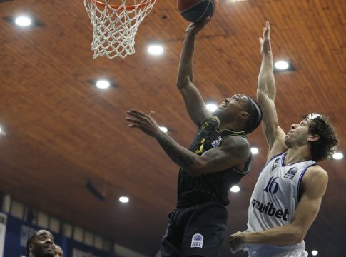 Ηρακλής – Άρης 80-82: Με Τζόουνς ωραίο και Φόρμαν μοιραίο στο κατάμεστο Ιβανώφειο