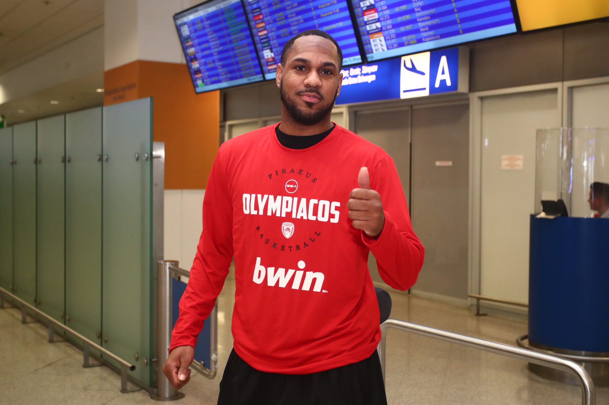 Έπαθαν πλάκα με τον Μόρις στον Ολυμπιακό: Τι τους είπε ο Αμερικανός