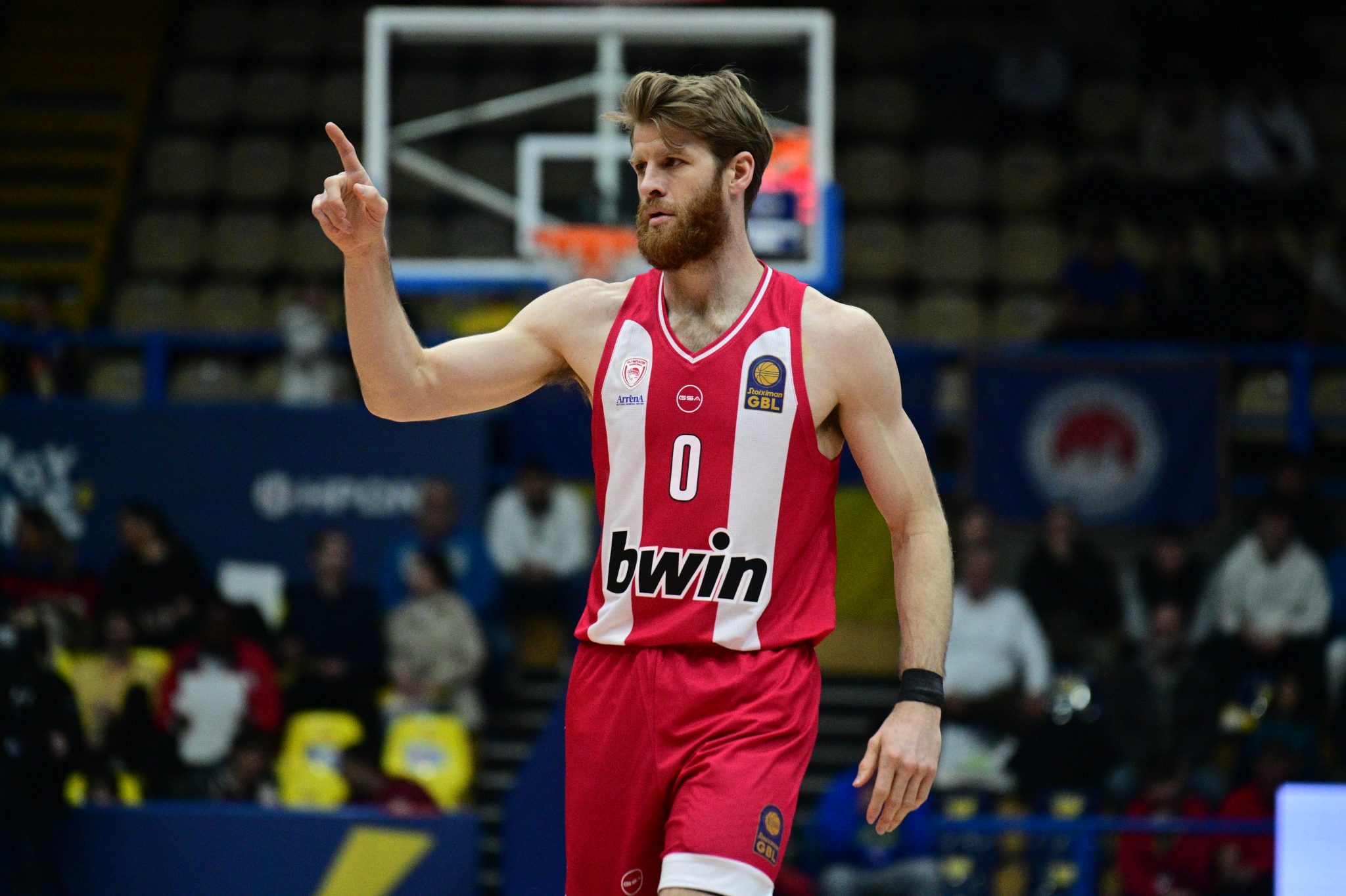 Τη μέρα που ο Ολυμπιακός έφερε τον Μόρις ο Γουόκαπ έδωσε 16 ασίστ χωρίς να κάνει λάθος (vids)