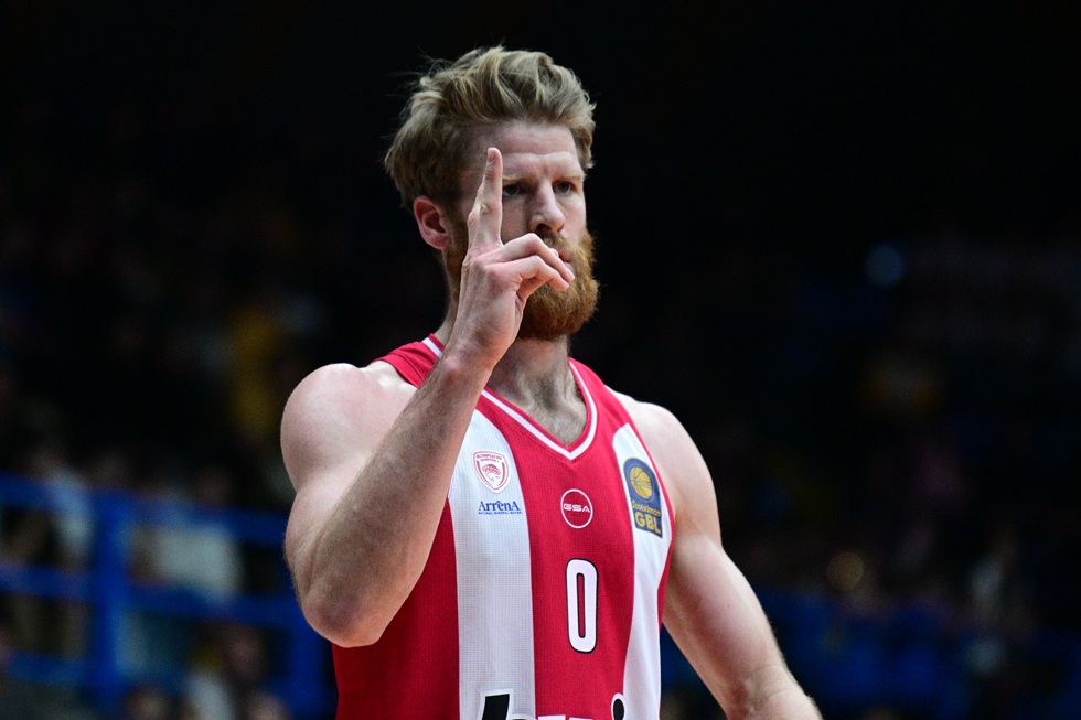 Γουόκαπ: «Αν θέλουμε να πετύχουμε τέτοιες εμφανίσεις είναι οδηγός – Μη αποδεκτός ο τρόπος που παίξαμε στη Βαρκελώνη»