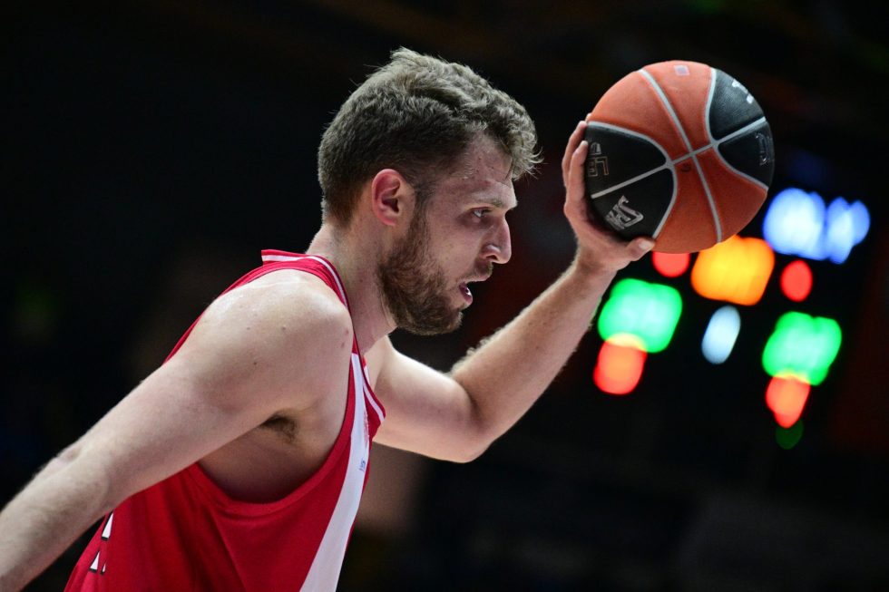 Οι αθλητικές μεταδόσεις της ημέρας (16/12): Πού θα δείτε Ολυμπιακός – Βαλένθια, Φενέρ – Παναθηναϊκός και την υπόλοιπη δράση