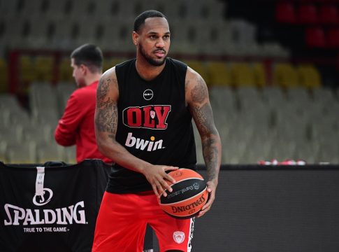 Το 11 επιστρέφει στο ΣΕΦ (pic)