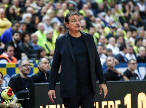 Αταμάν: «10 χιλιάδες Τούρκοι έβριζαν εμένα και την μητέρα μου»