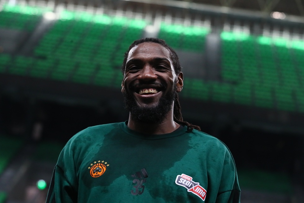 Φαρίντ: «Είμαι χαρούμενος που υπάρχουν πολλά παιχνίδια, γιατί γίνονται λιγότερες προπονήσεις»