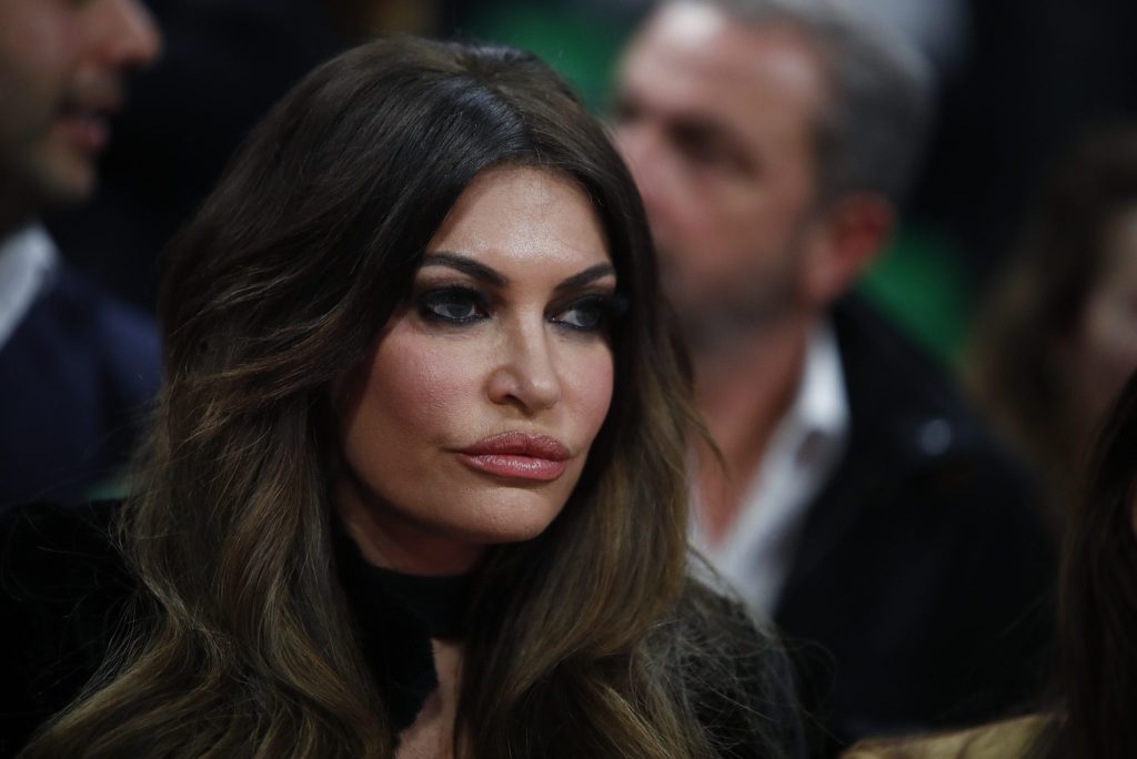 Η πρέσβειρα των ΗΠΑ, Κίμπερλι Γκιλφόϊλ στο Telekom Center για τον αγώνα του Παναθηναϊκού με τη Χάποελ