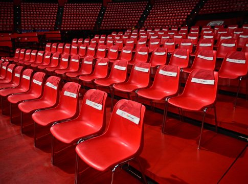 Tο ΣΕΦ σε Χριστουγεννιάτικο… mood για το ματς με τη Βιλερμπάν (pics)