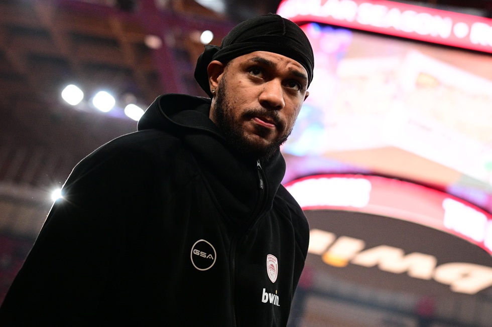 Στο ΣΕΦ ο Μόρις για να δει από κοντά τον Ολυμπιακό